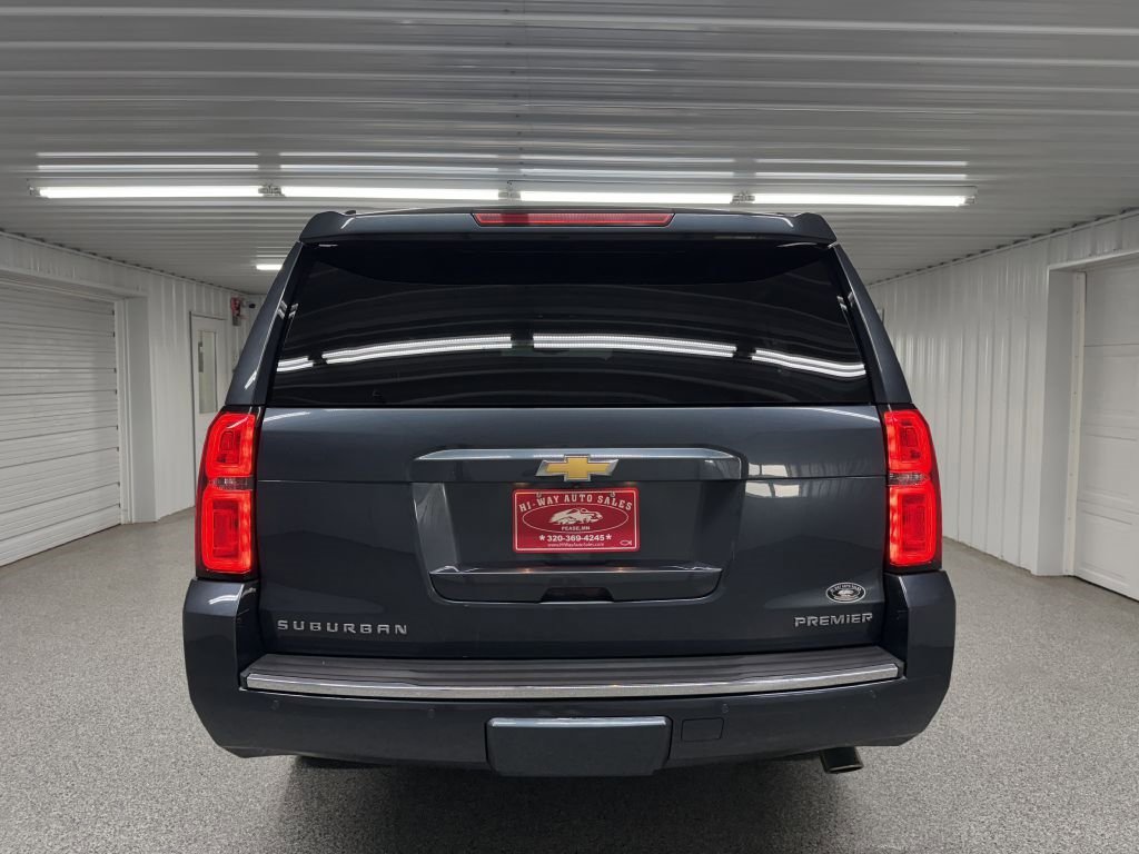 Used 2019 Chevrolet Suburban Premier w/ Premier Plus Edition image 5
