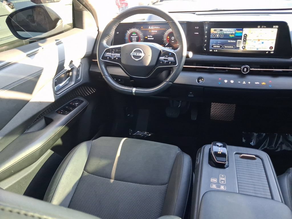 Used 2024 Nissan Ariya AWD image 13