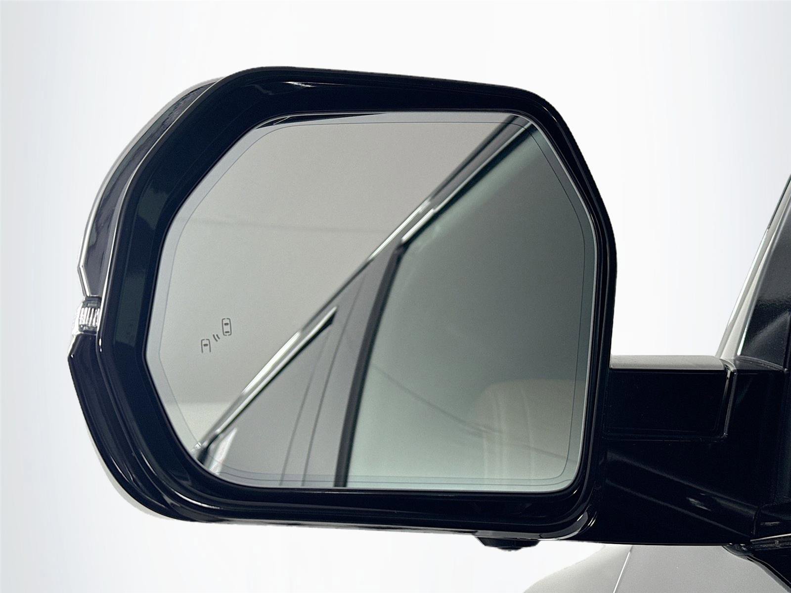 Used 2023 Toyota Tundra 1794 Edition image 5