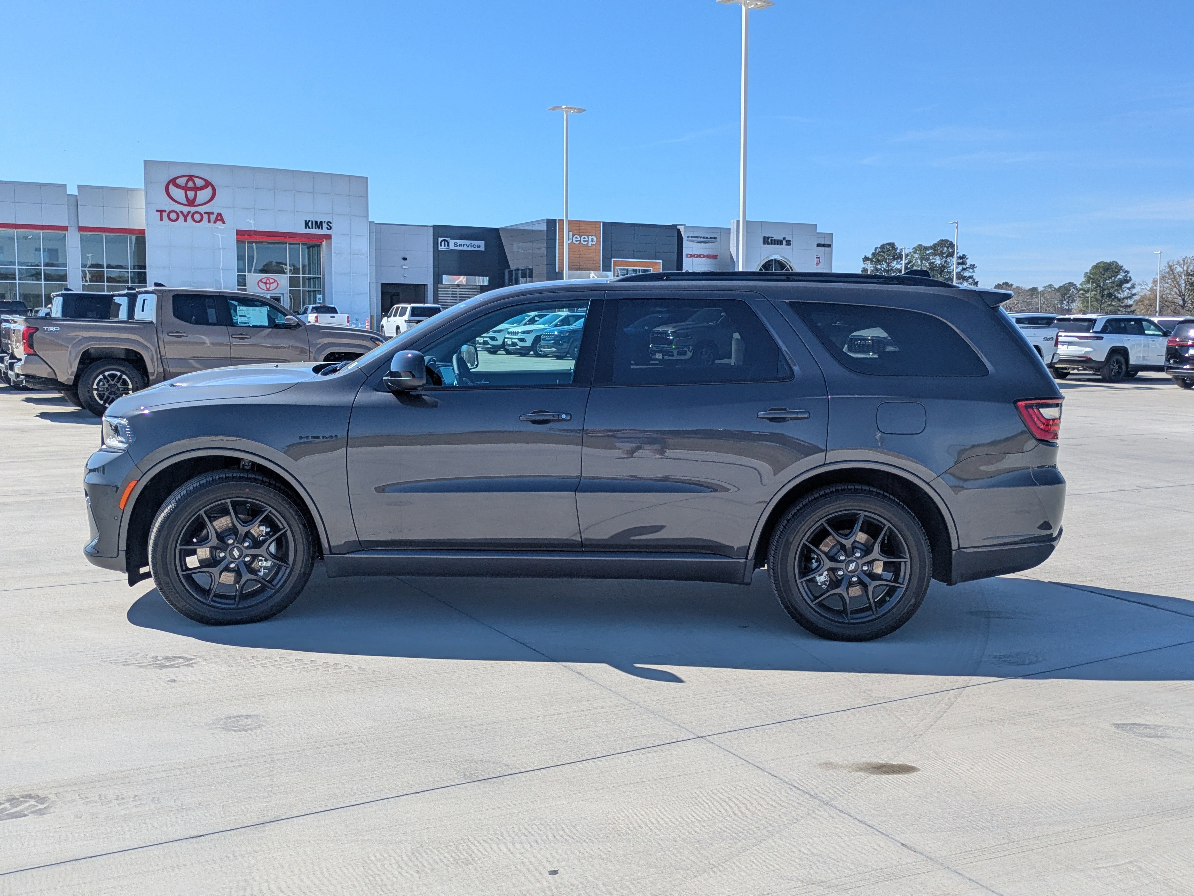 New 2026 Dodge Durango GT image 4