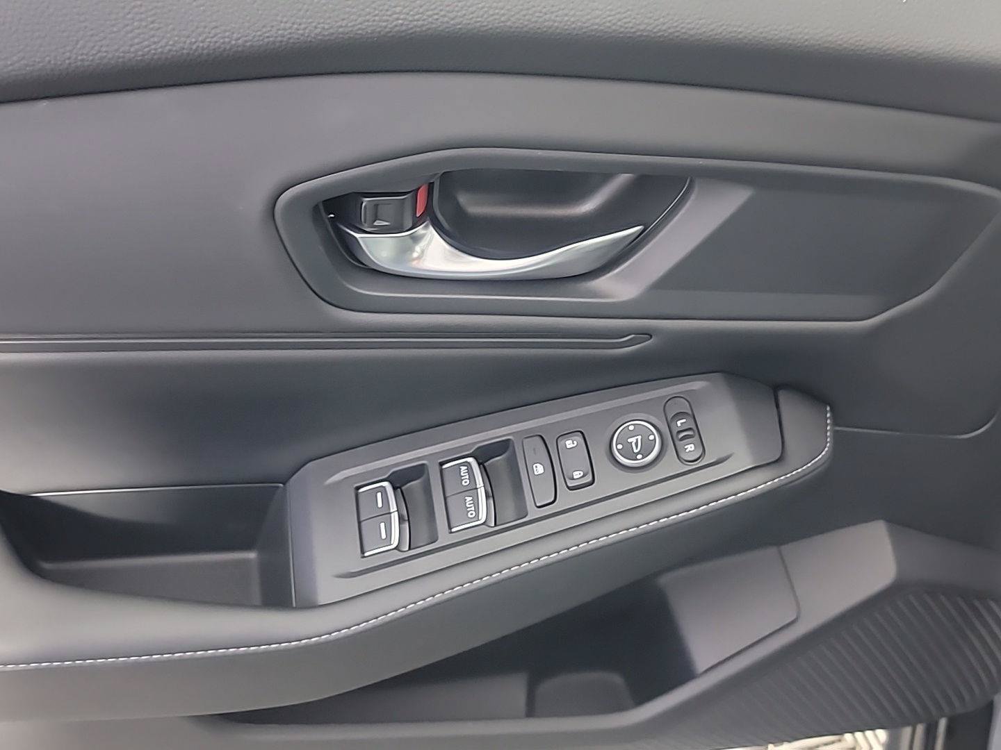 Certified 2025 Honda Accord Sport image 36