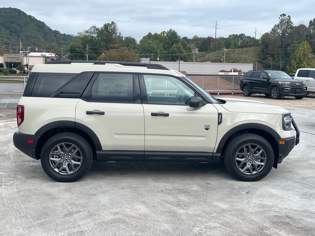 New 2025 Ford Bronco Sport Big Bend AWD/4WD image 2