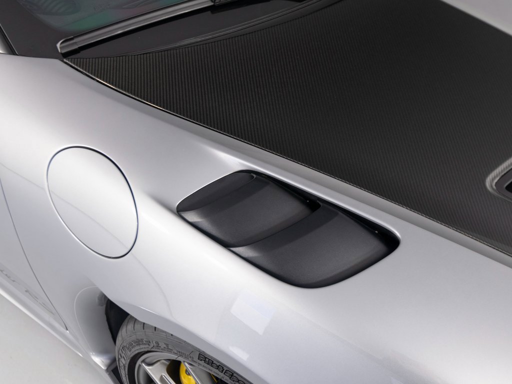 Certified 2025 Porsche 718 Boxster Spyder RS image 47