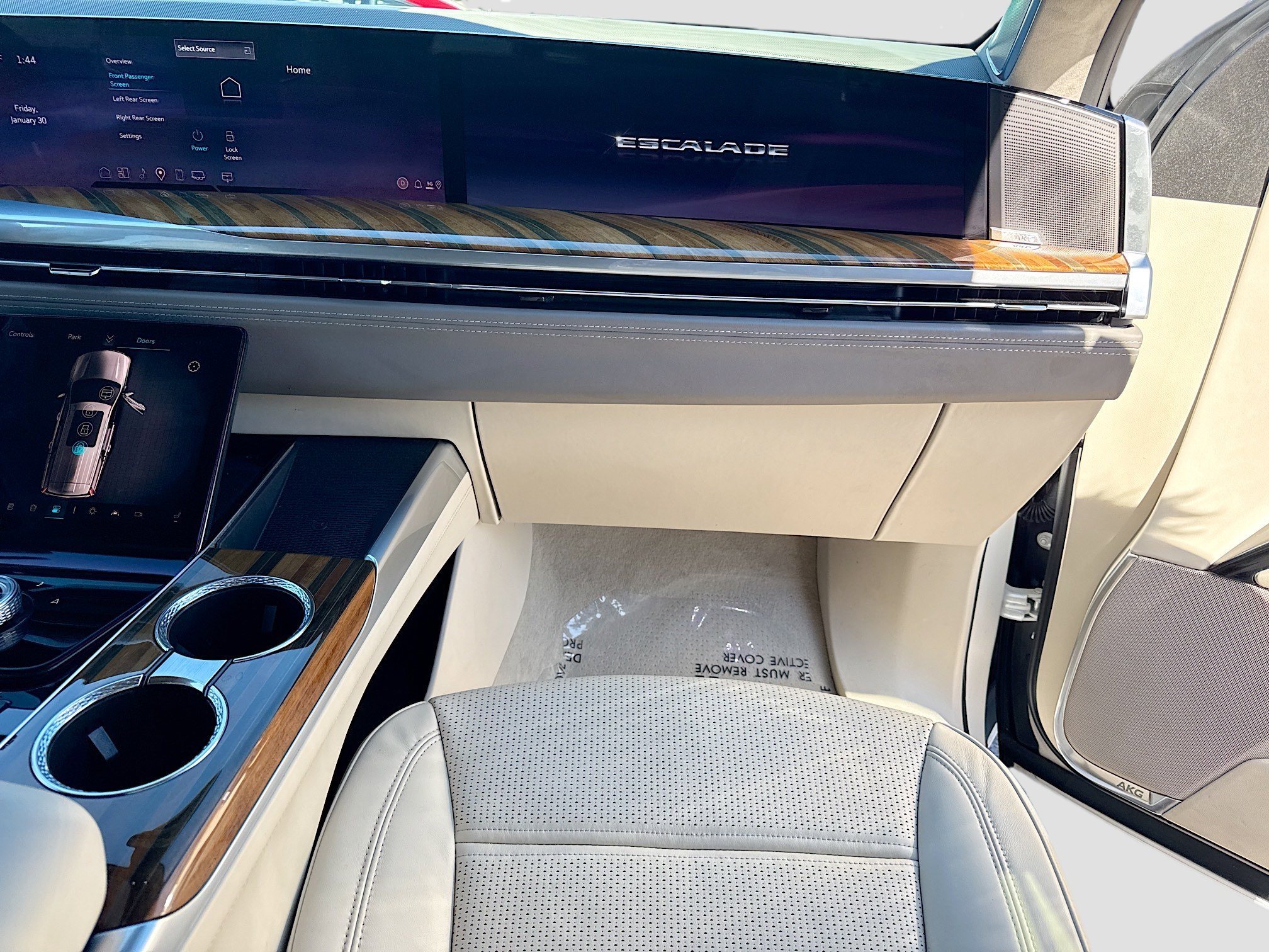 Used 2025 Cadillac Escalade ESV Sport Platinum image 19