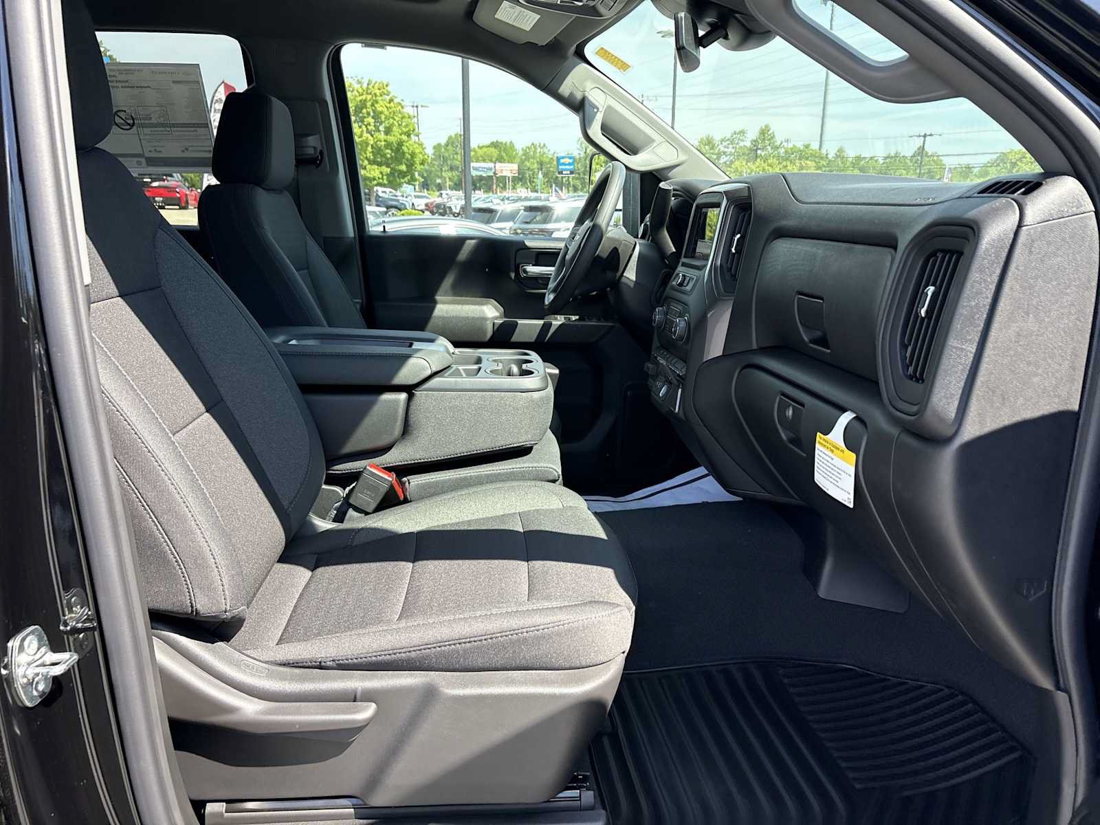 New 2026 Chevrolet Silverado 2500 Custom w/ Custom Value Package AWD/4WD image 26