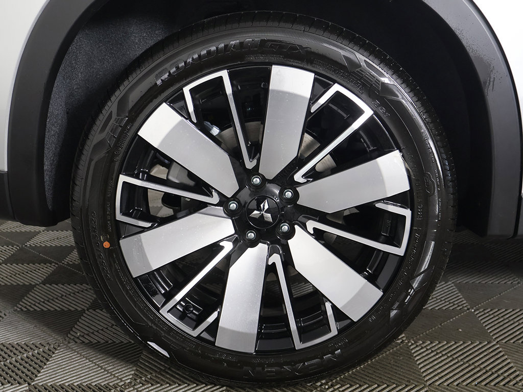 New 2026 Mitsubishi Outlander SE FWD image 24