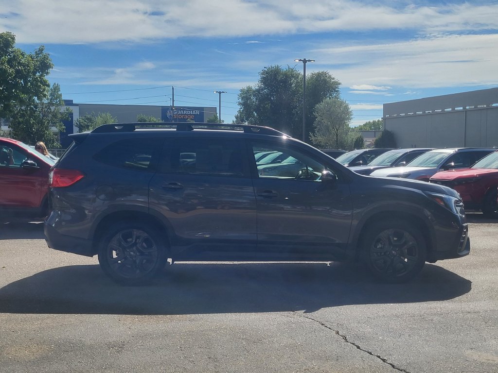Used 2023 Subaru Ascent Onyx Edition AWD/4WD image 4