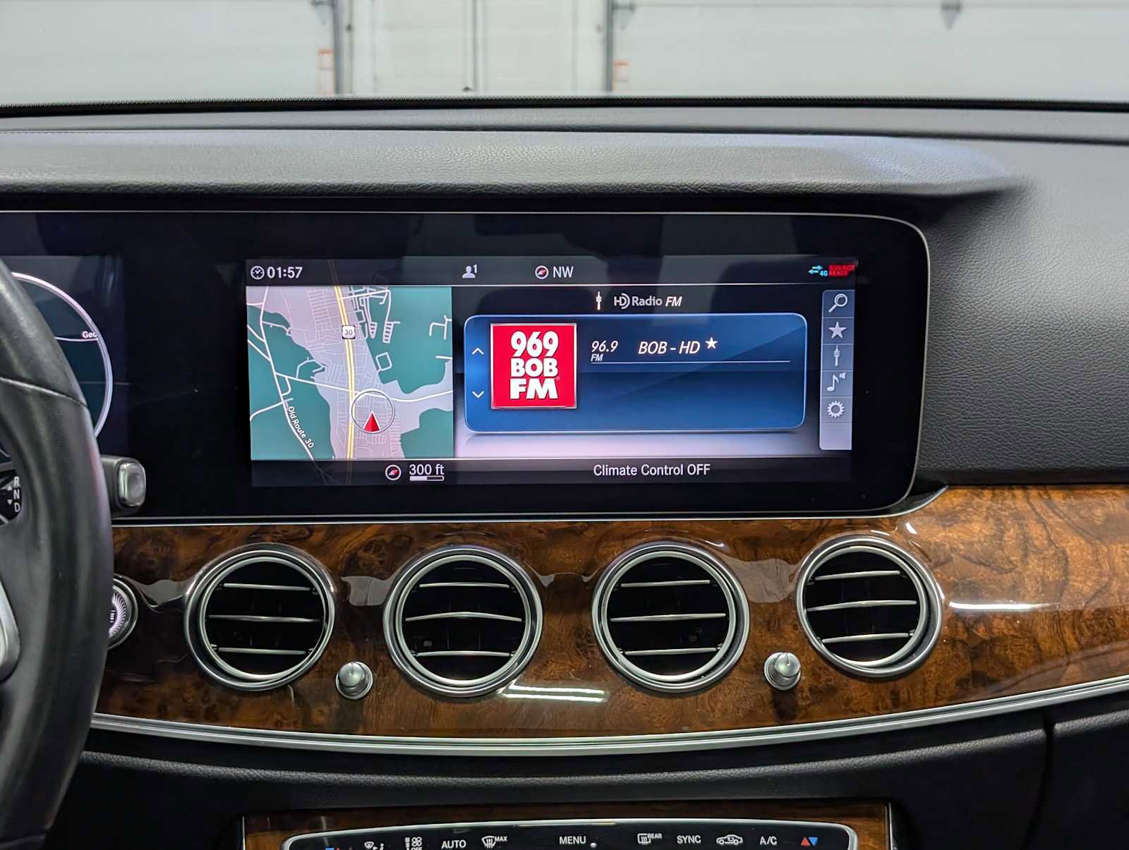 Certified 2020 Mercedes-Benz E 350 4MATIC Sedan image 19