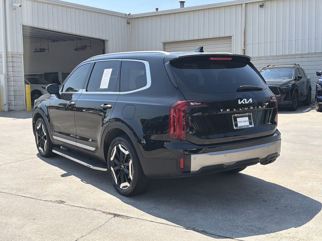 Used 2024 Kia Telluride S w/ S Sunroof Package image 5