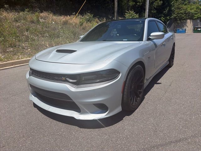 Used 2019 Dodge Charger Scat Pack w/ Dynamics Package RWD image 3