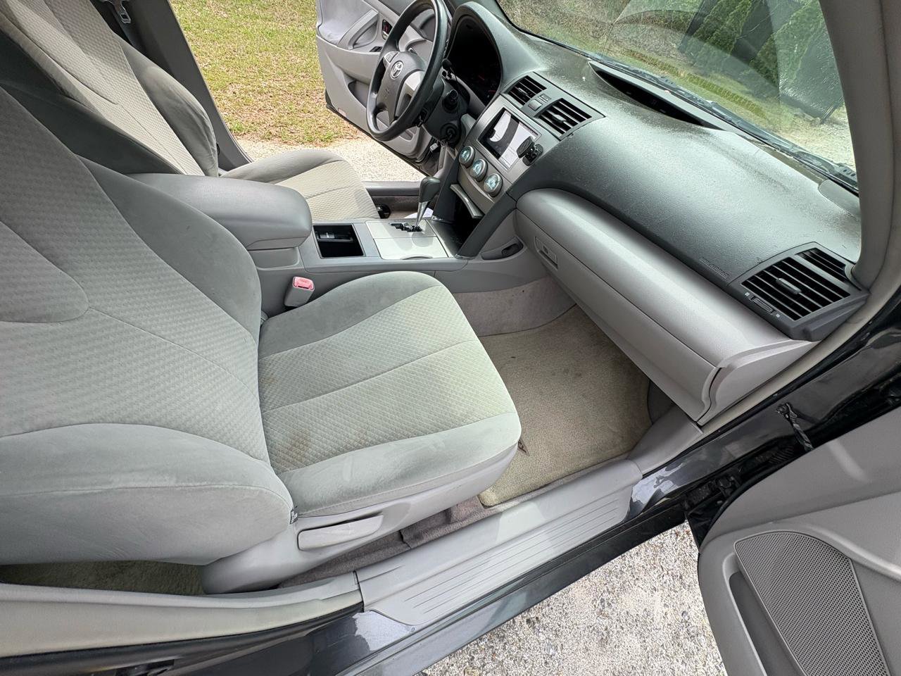 Used 2007 Toyota Camry LE image 12