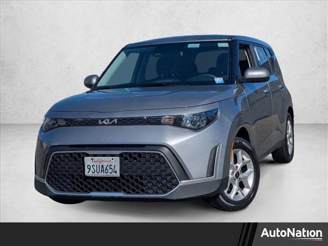 Used 2025 Kia Soul LX w/ LX Technology Package image 1