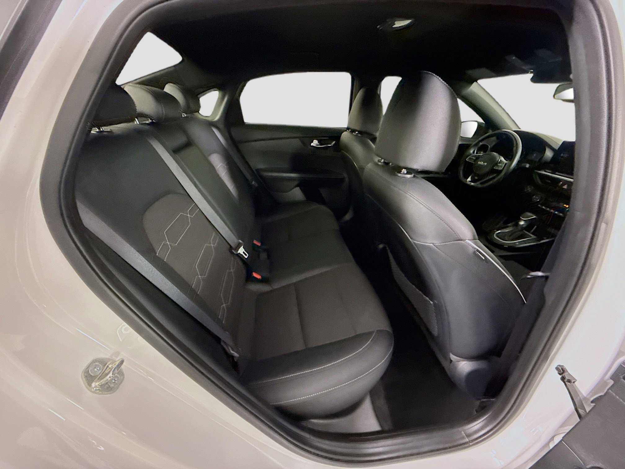 Used 2024 Kia Forte GT-Line image 27