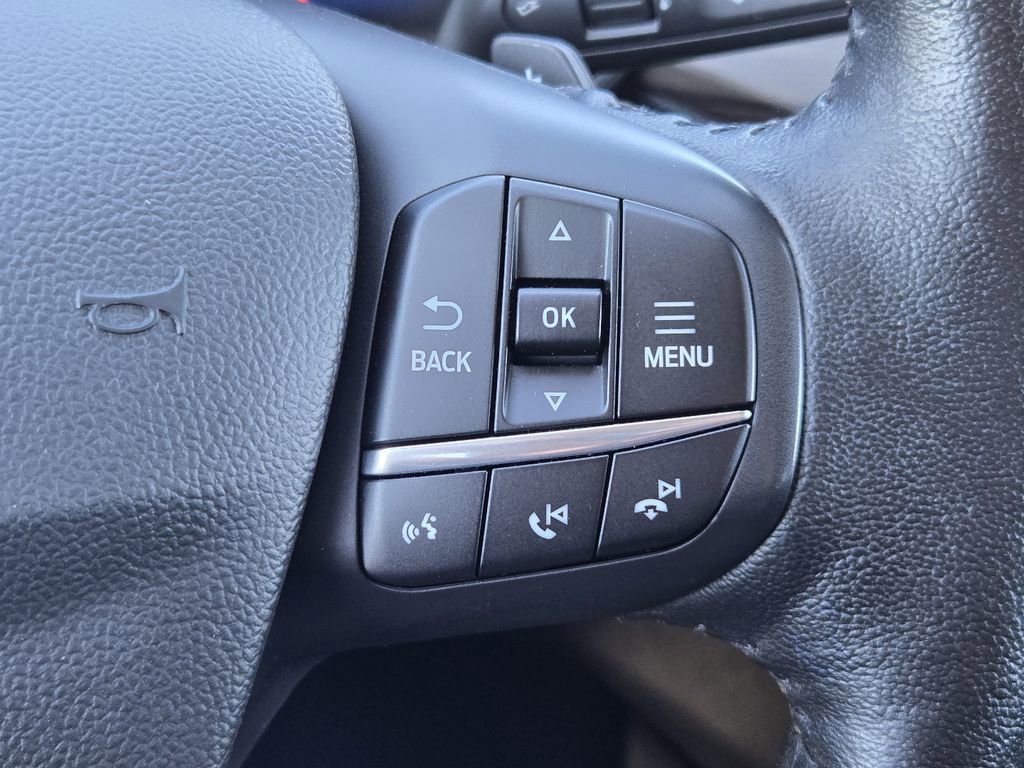 Used 2020 Ford Escape Titanium AWD/4WD image 24