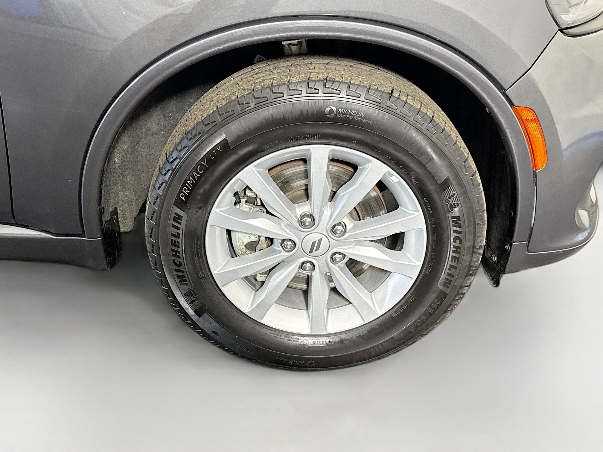 Used 2025 Dodge Durango GT RWD image 32