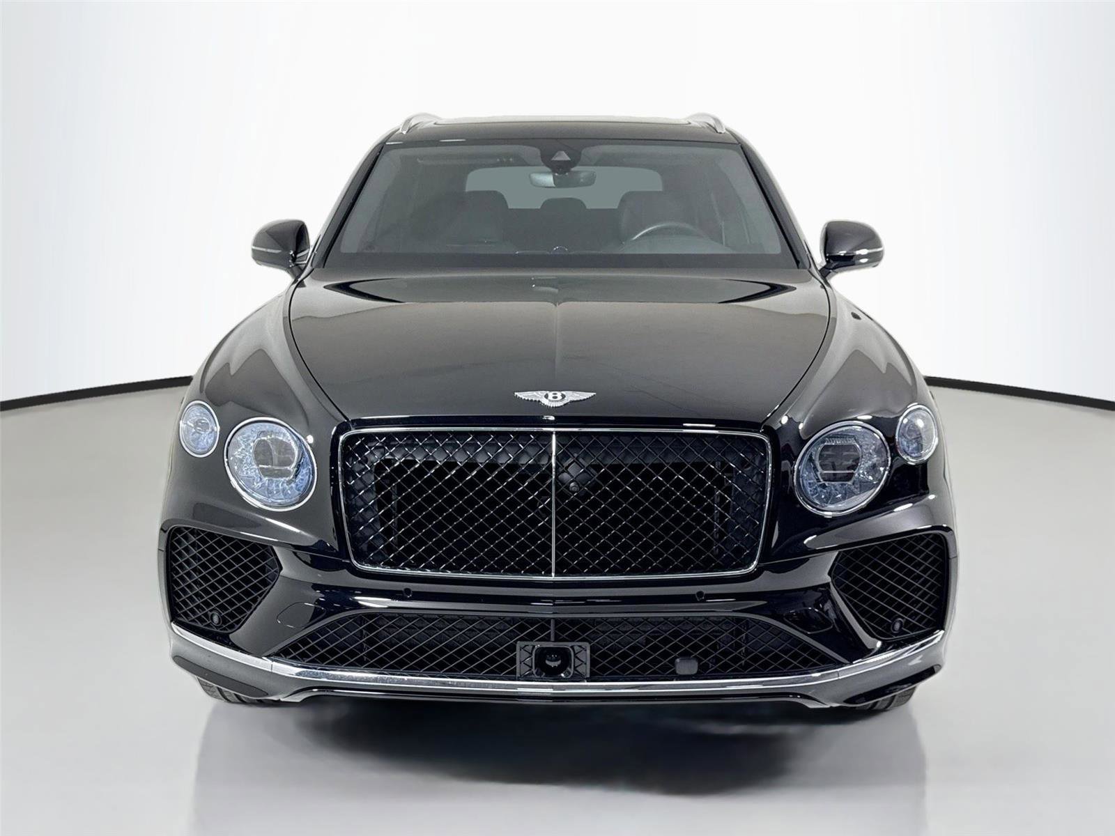 Used 2024 Bentley Bentayga AWD/4WD image 11