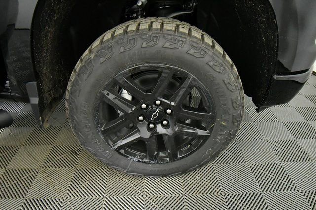 New 2026 Chevrolet Silverado 1500 LT Trail Boss w/ Convenience Package II image 17