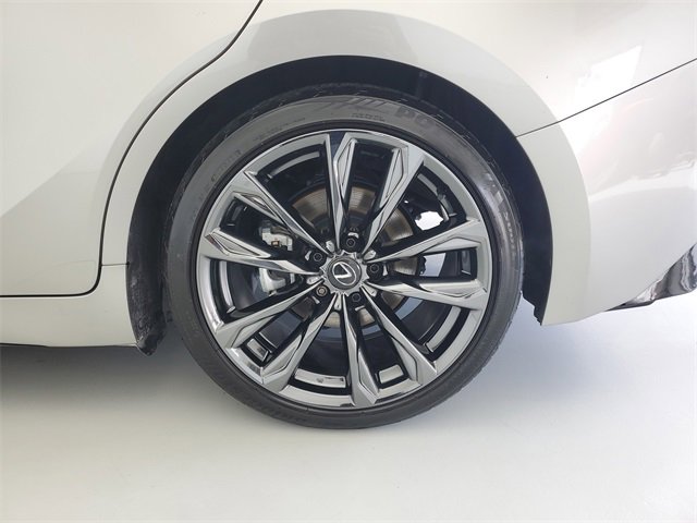 Used 2023 Lexus IS 350 F Sport w/ Navigation Package image 11