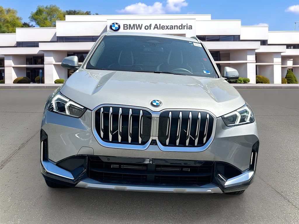 Used 2026 BMW X1 xDrive28i w/ Technology Package AWD/4WD image 2