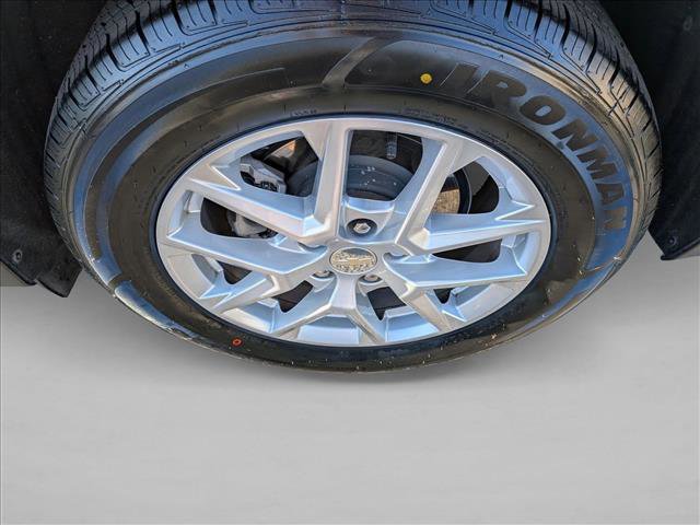 Used 2023 Chevrolet Equinox LS w/ LS Convenience Package image 21