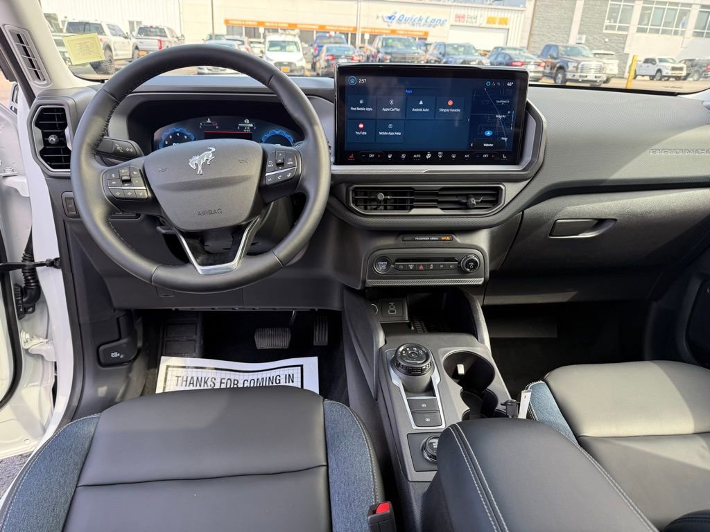 Used 2025 Ford Bronco Sport Outer Banks w/ Outer Banks Tech Package+ image 2