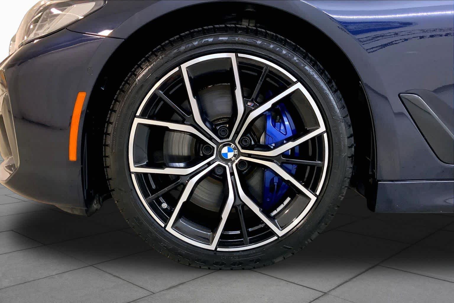 Certified 2023 BMW 540i xDrive w/ Executive Package AWD/4WD image 10