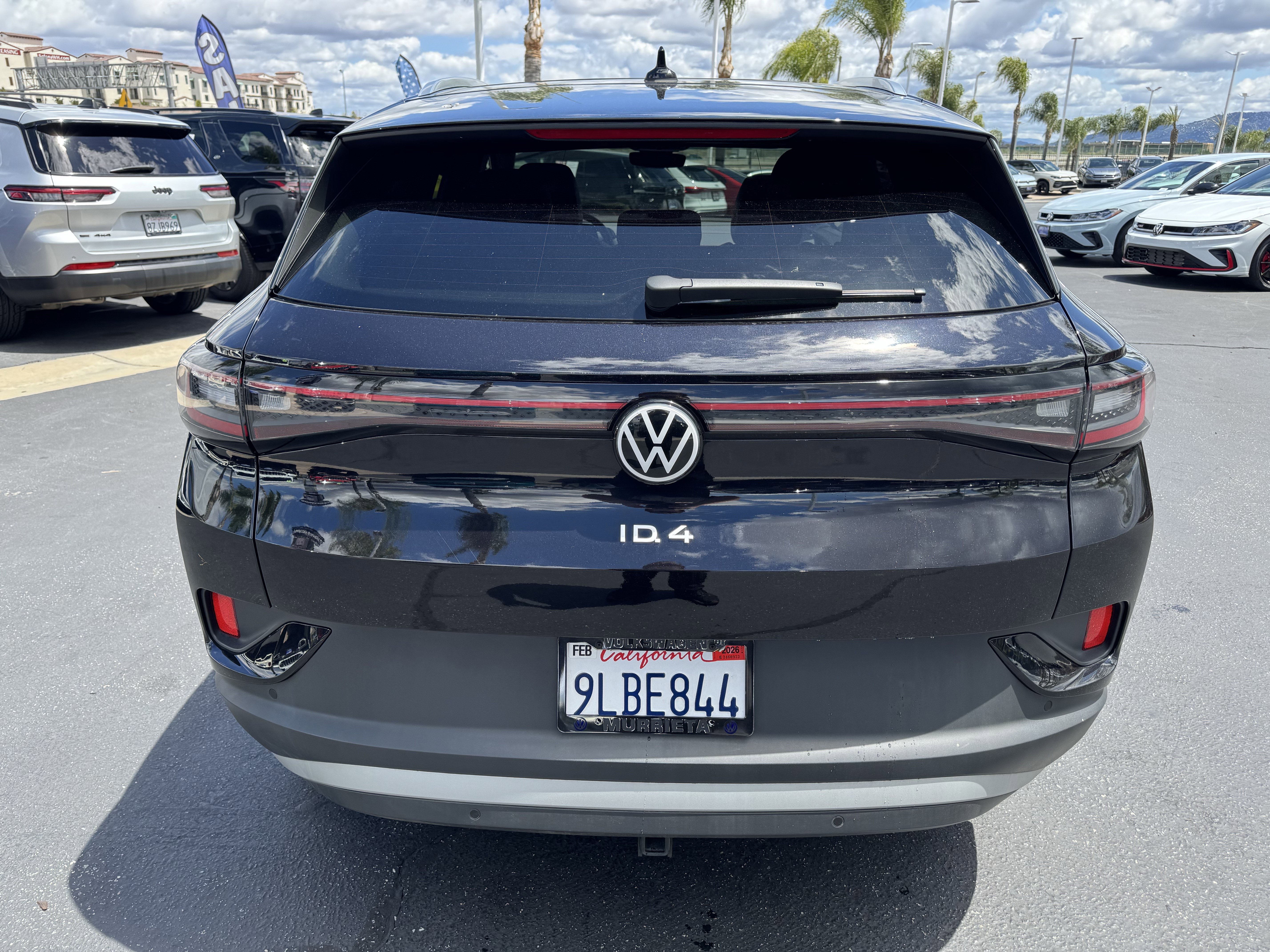 Used 2023 Volkswagen ID.4 Pro S Plus AWD/4WD image 9