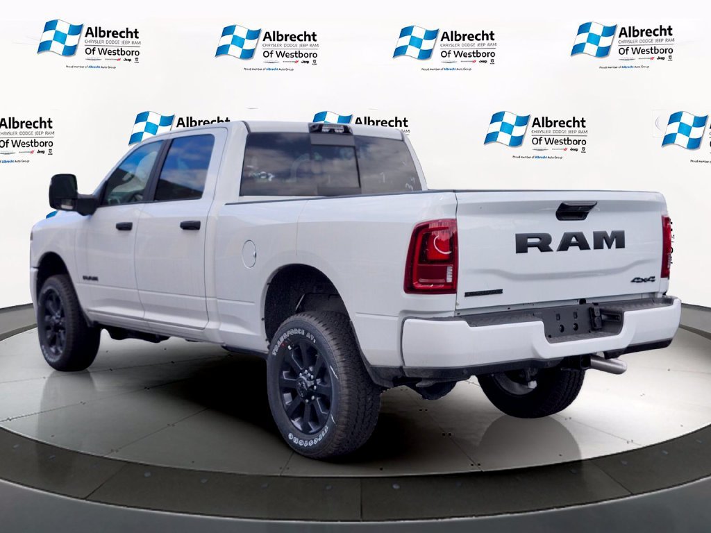 New 2026 RAM 2500 Big Horn AWD/4WD image 3