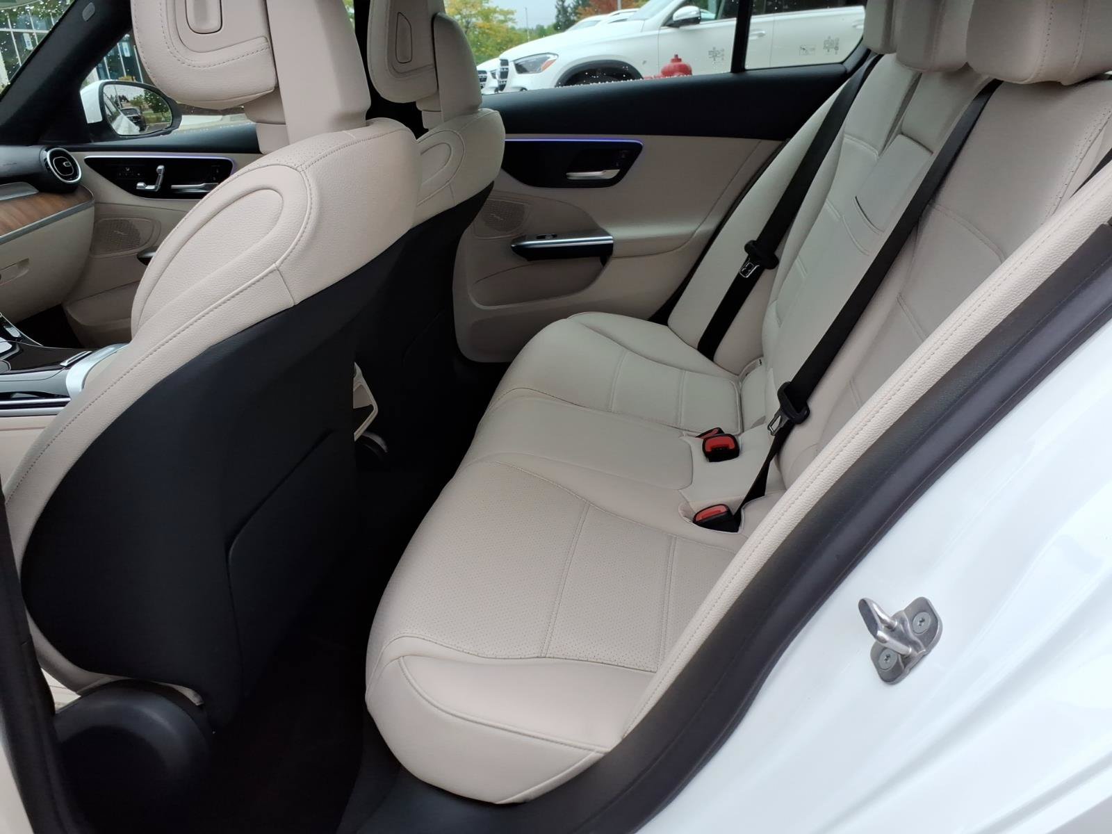 Used 2025 Mercedes-Benz C 300 4MATIC Sedan image 13