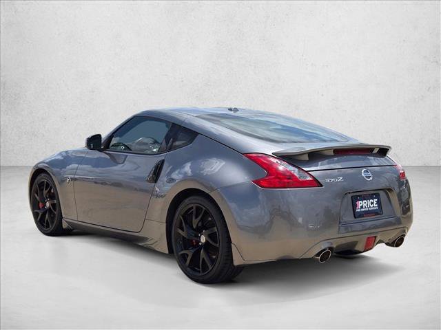 Used 2016 Nissan 370Z Coupe RWD image 8