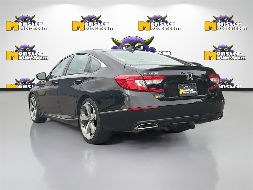 Used 2018 Honda Accord Touring image 7