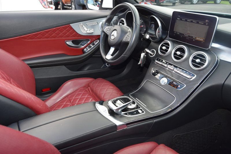 Used 2018 Mercedes-Benz C 300 4MATIC Cabriolet image 28