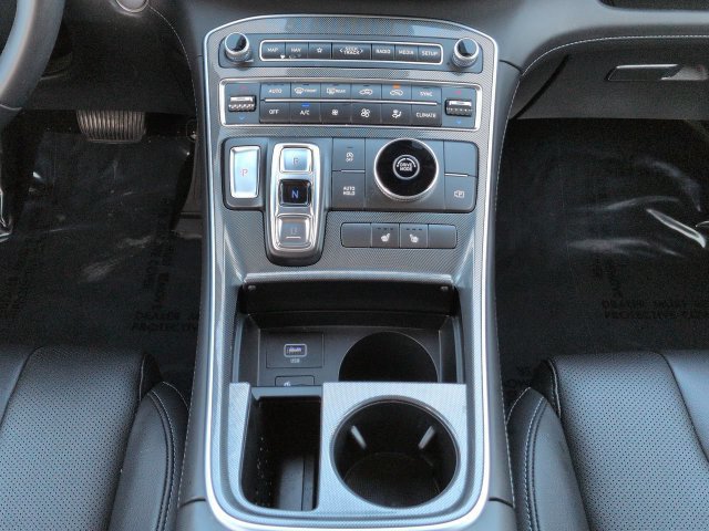 Used 2023 Hyundai Santa Fe SEL w/ Premium Package FWD image 18