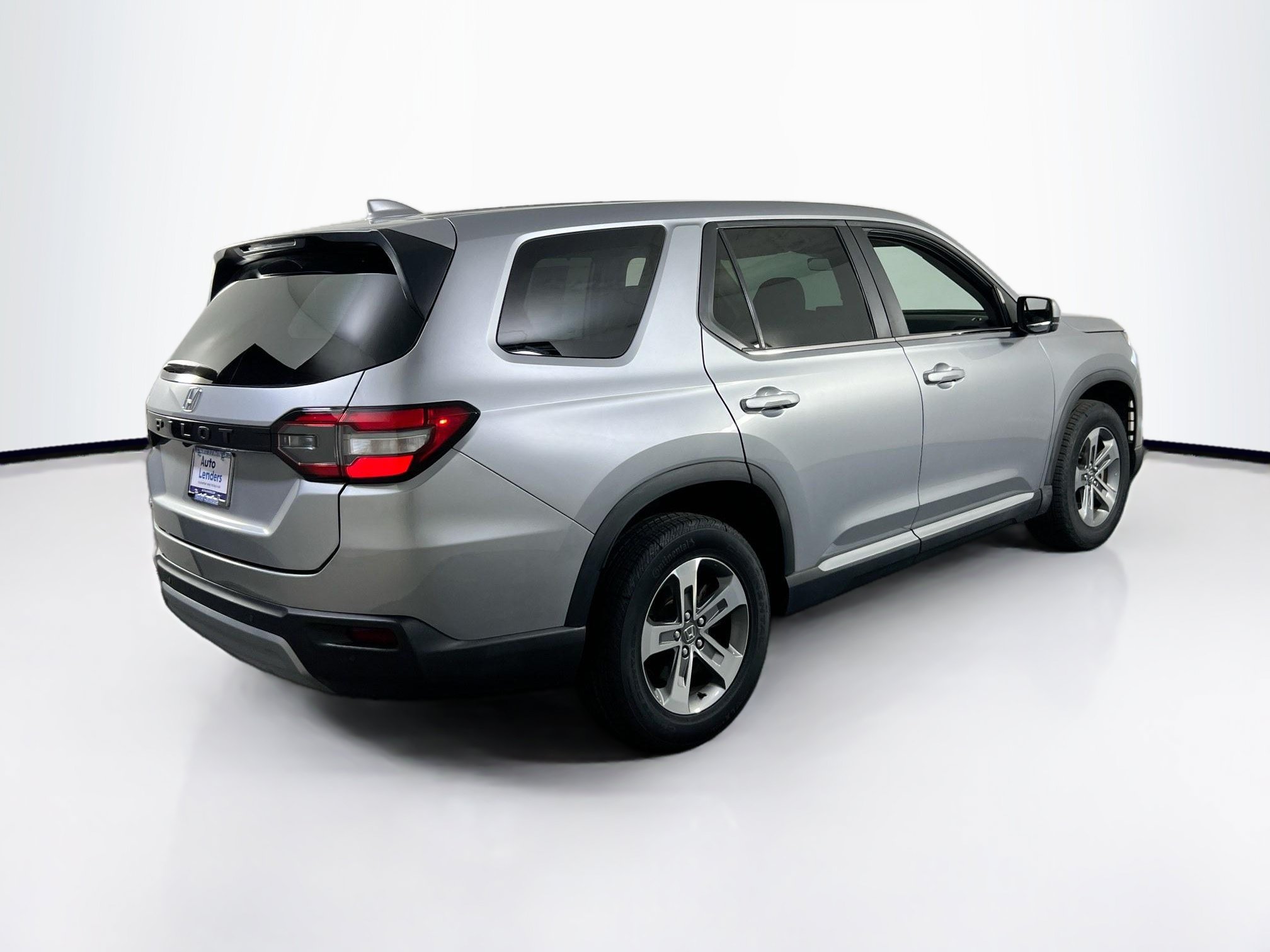 Used 2023 Honda Pilot EX-L image 5