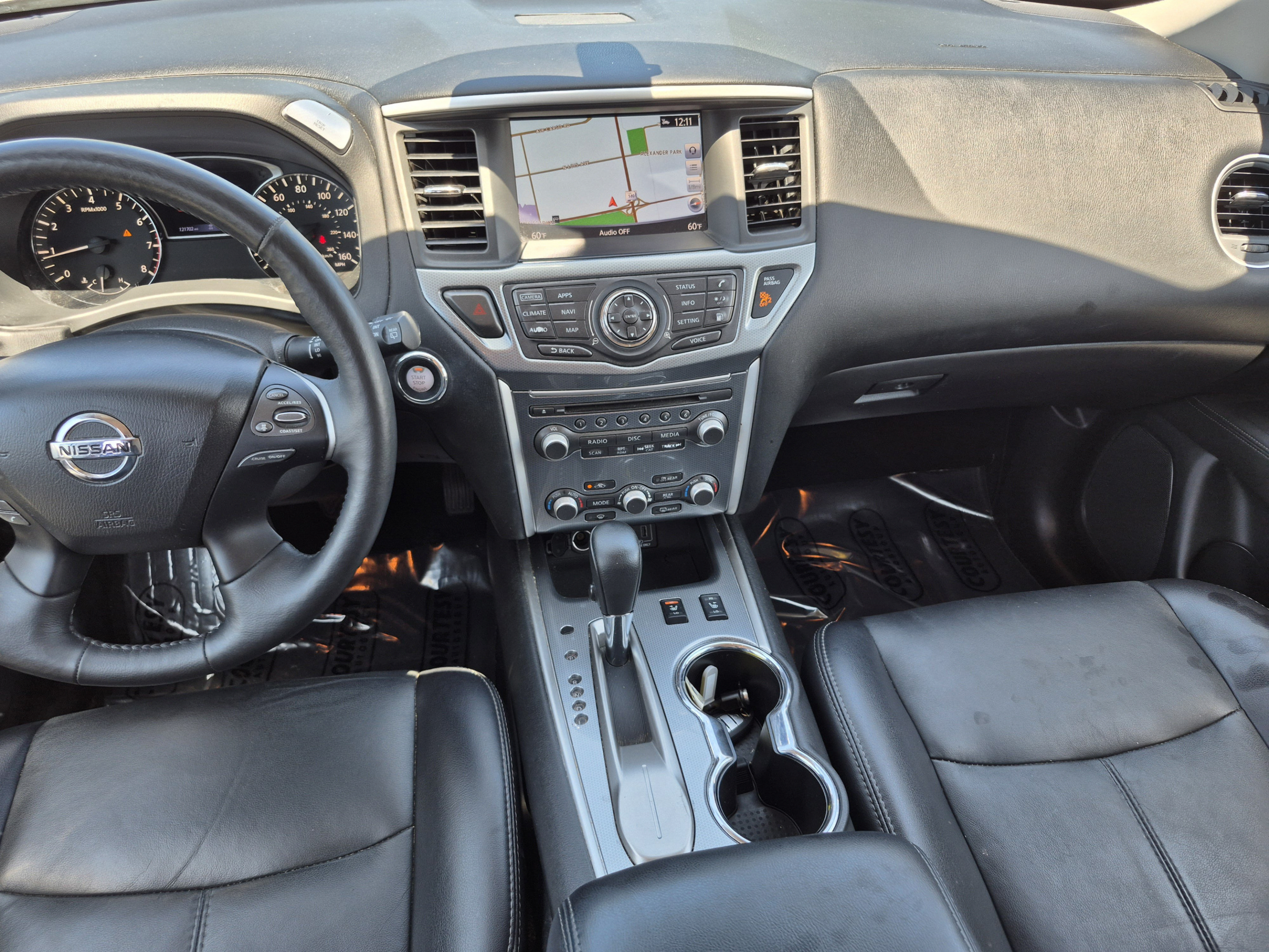 Used 2019 Nissan Pathfinder SL FWD image 15