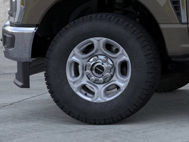 New 2026 Ford F250 XLT w/ XLT Premium Package AWD/4WD image 19
