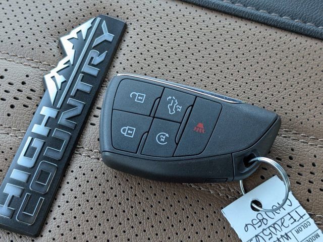 New 2026 Chevrolet Silverado 3500 High Country w/ High Country Premium Package image 31