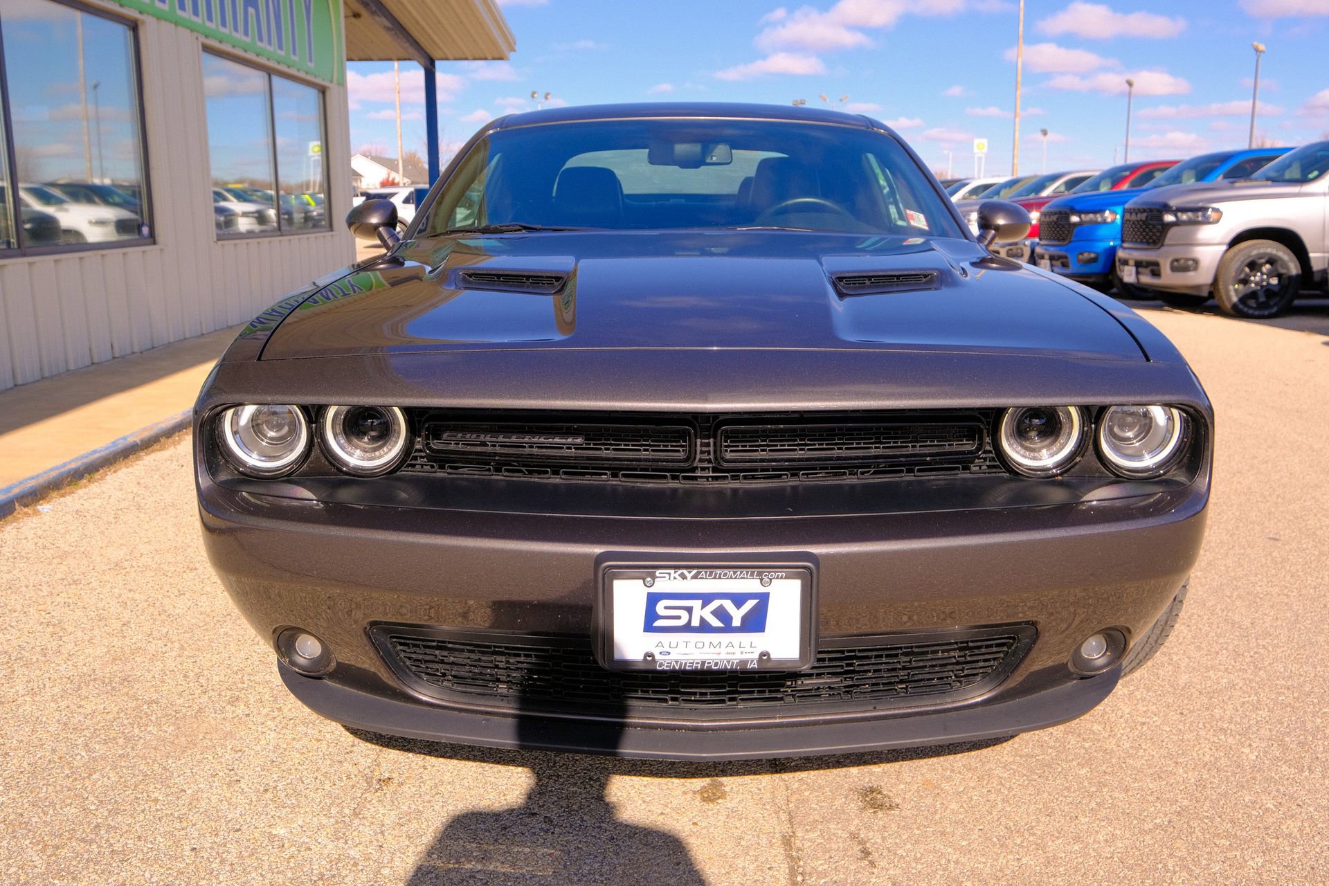 Used 2018 Dodge Challenger SXT Plus image 13