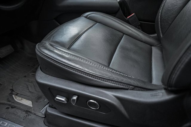 Used 2021 GMC Yukon Denali w/ Denali Premium Package image 45