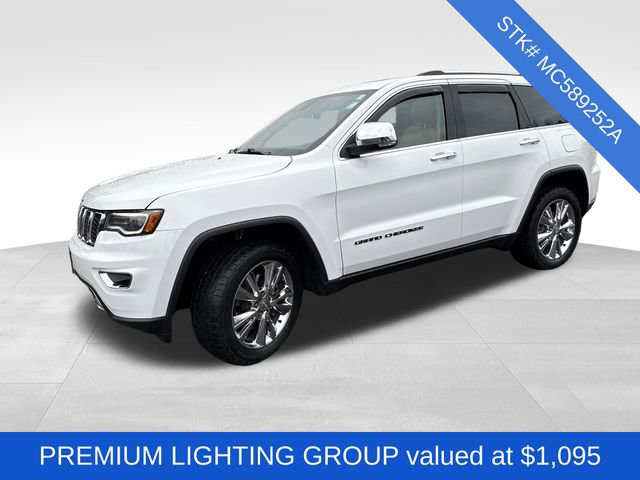 Used 2021 Jeep Grand Cherokee Limited w/ Luxury Group II image 3