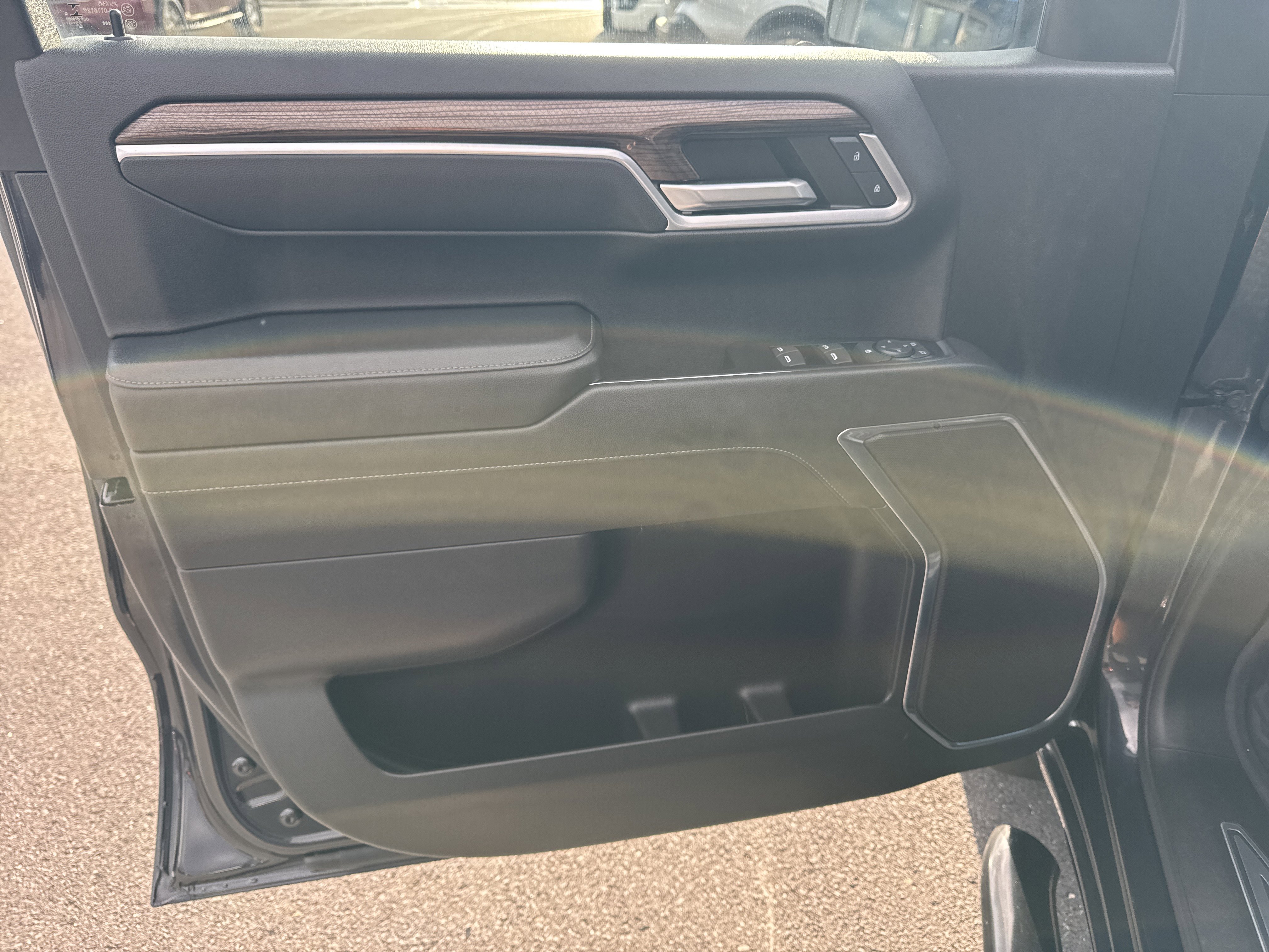 Used 2022 Chevrolet Silverado 1500 RST w/ Z71 Off-Road Package image 14