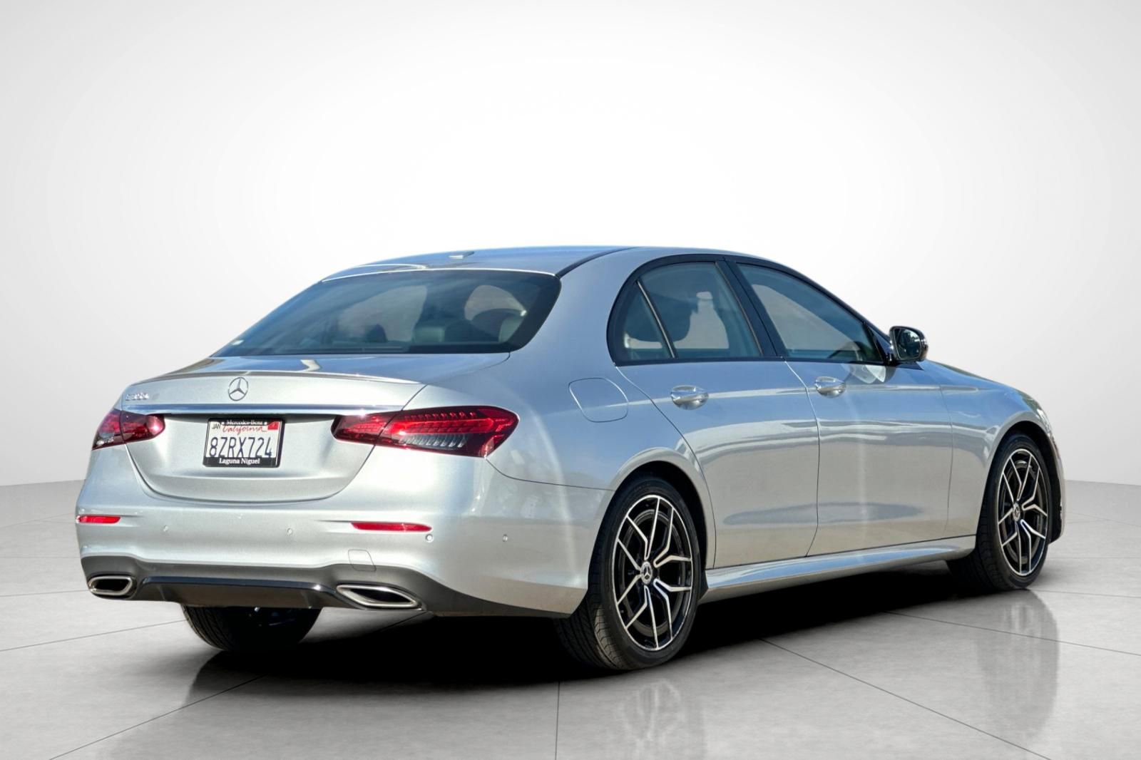 Certified 2022 Mercedes-Benz E 350 Sedan image 2