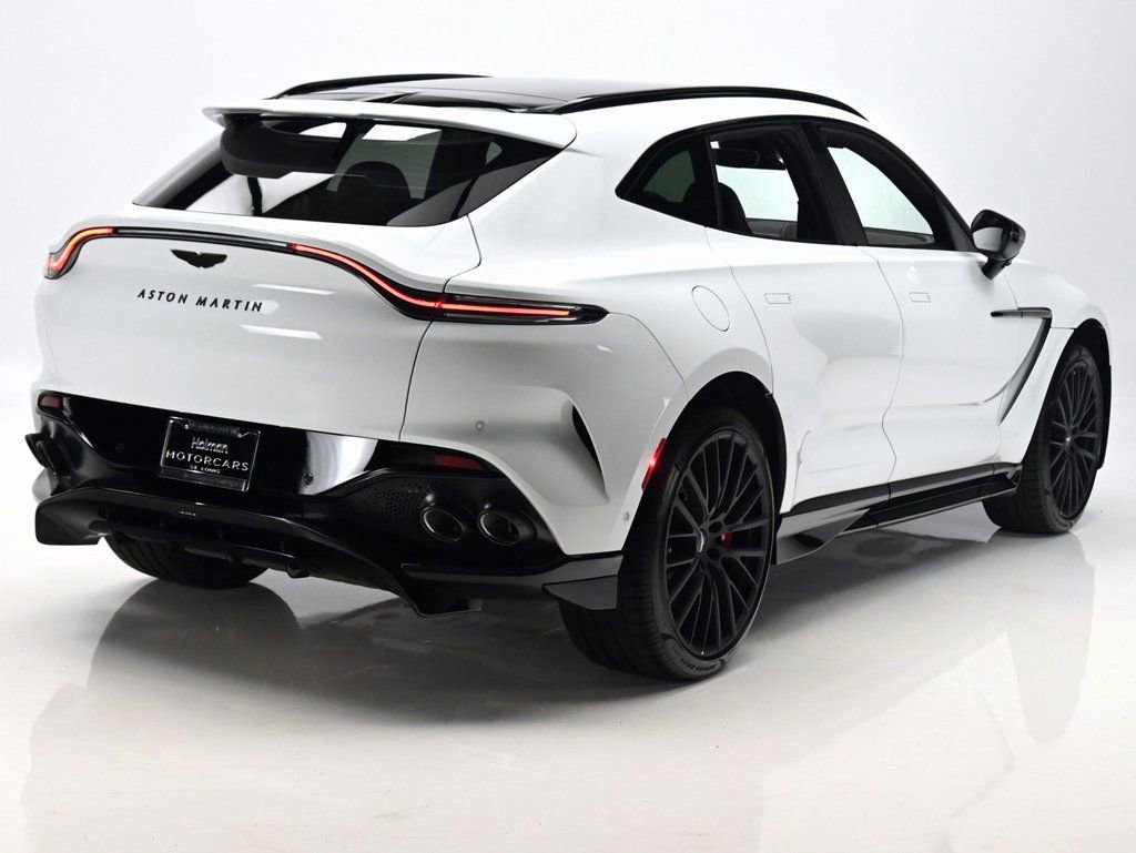 New 2026 Aston Martin DBX 707 image 6