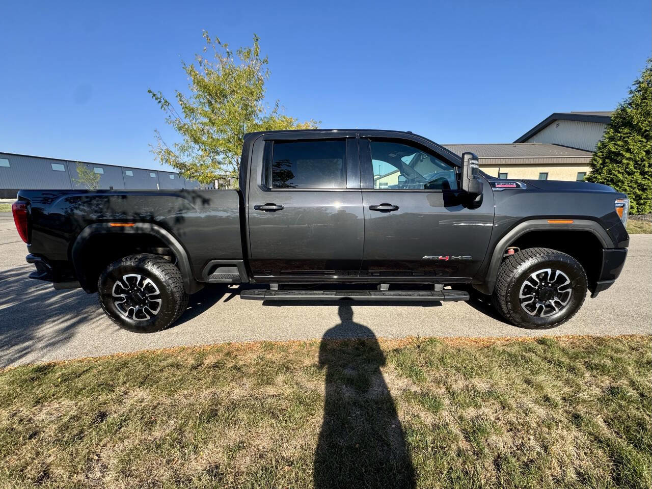 Used 2020 GMC Sierra 2500 AT4 w/ AT4 Preferred Package image 5