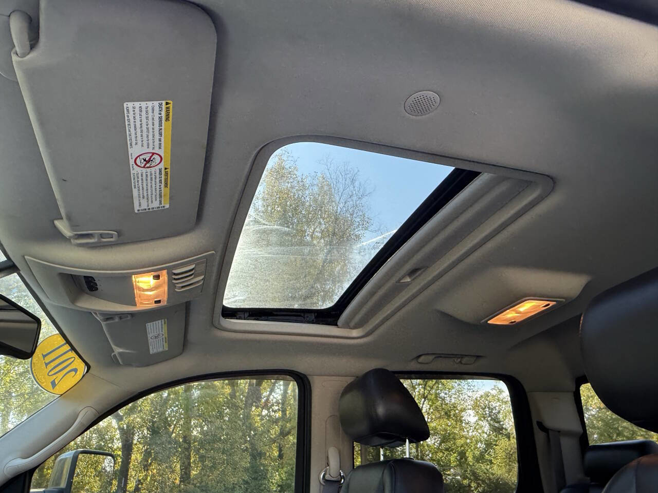 Used 2011 GMC Sierra 2500 Denali w/ Suspension Package, Off-Road image 23