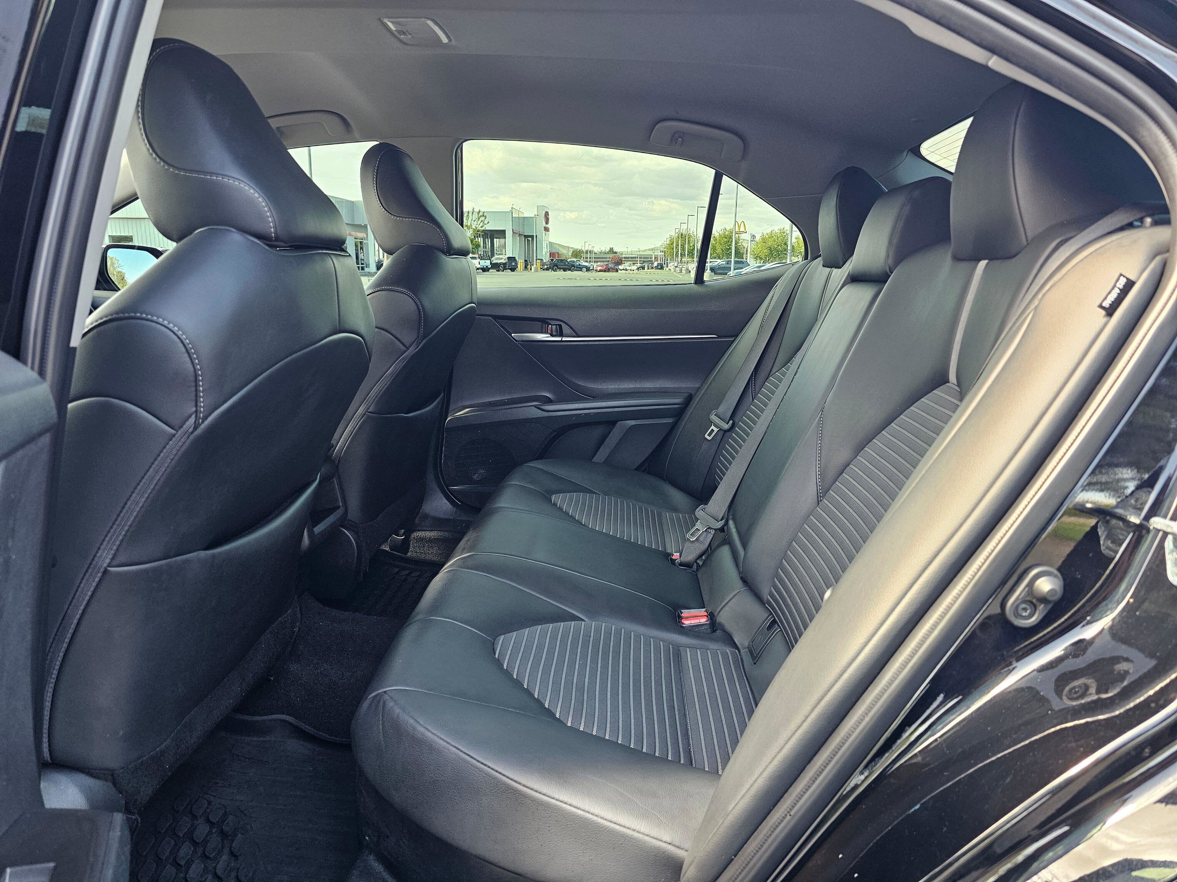 Used 2024 Toyota Camry SE w/ Convenience Package FWD image 17