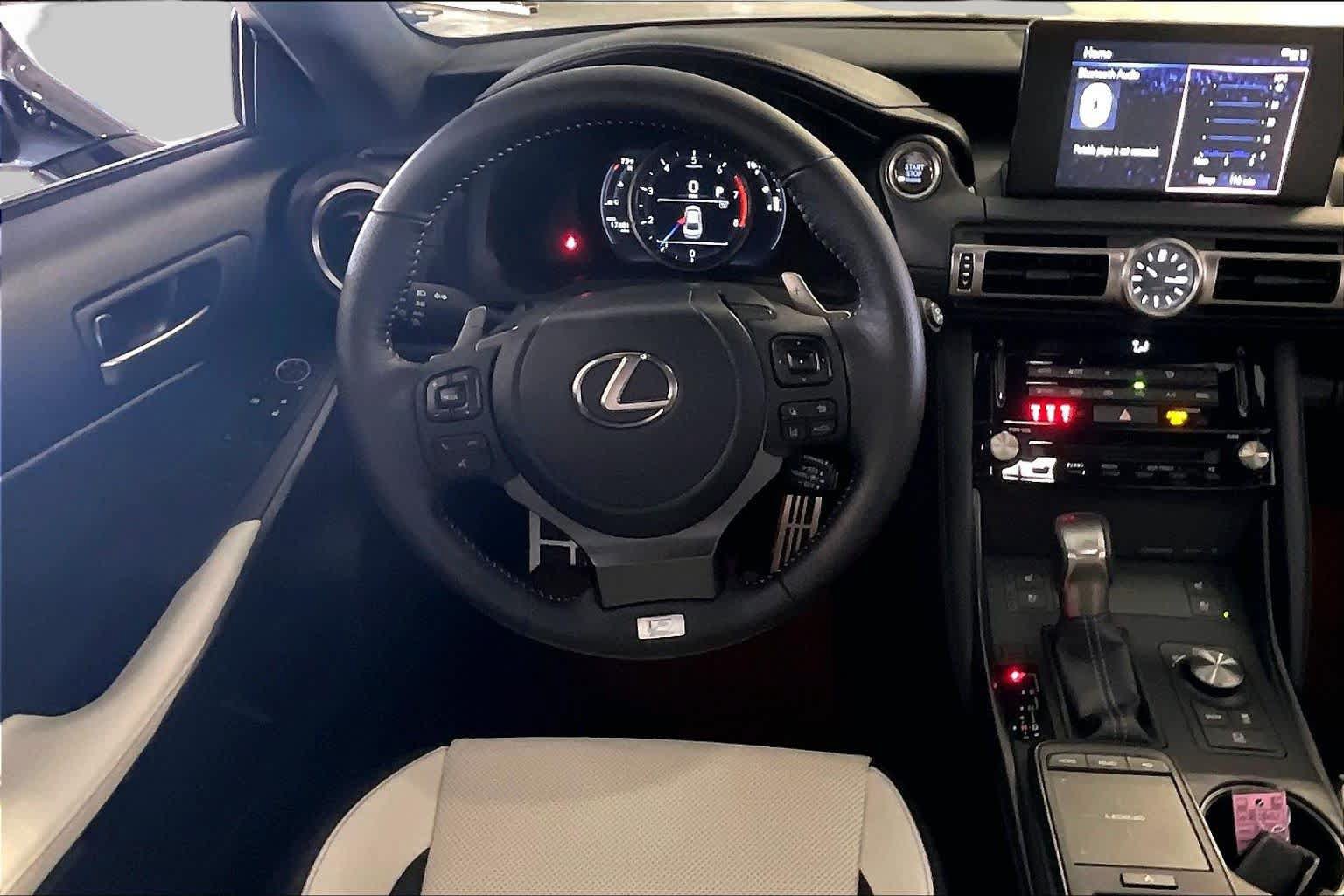 Used 2022 Lexus IS 350 F Sport w/ Accessory Package RWD image 5