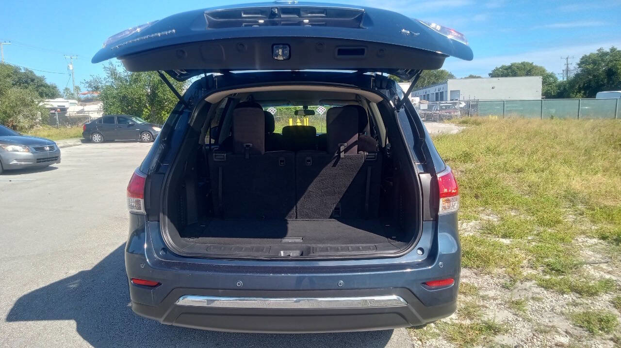 Used 2014 Nissan Pathfinder SV image 14