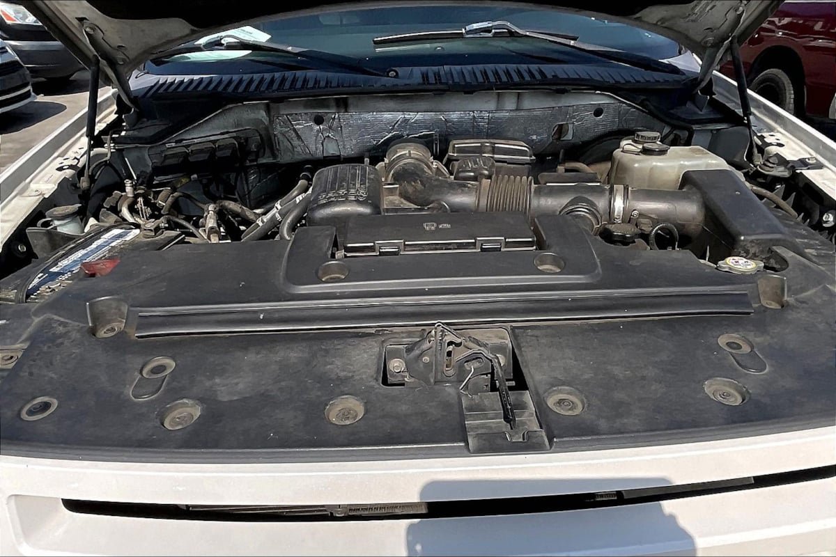 Used 2011 Ford Expedition XLT w/ 202A Rapid Spec Order Code RWD image 10
