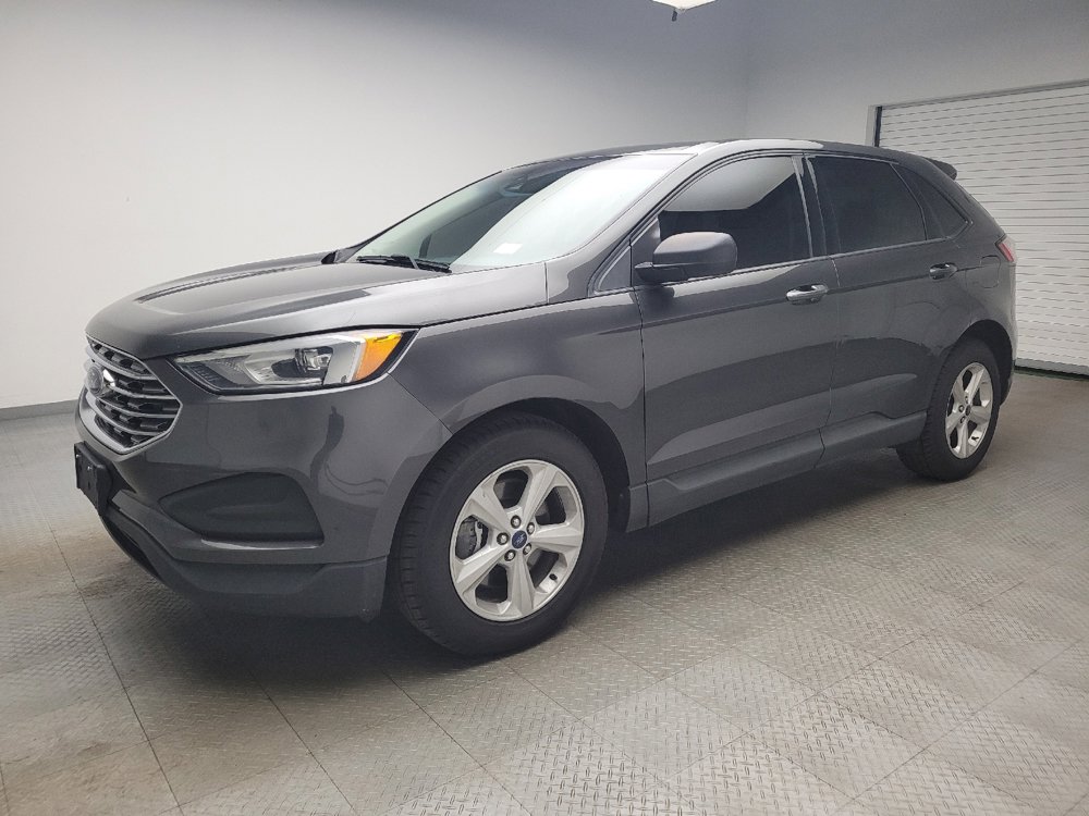 Used 2019 Ford Edge SE image 2